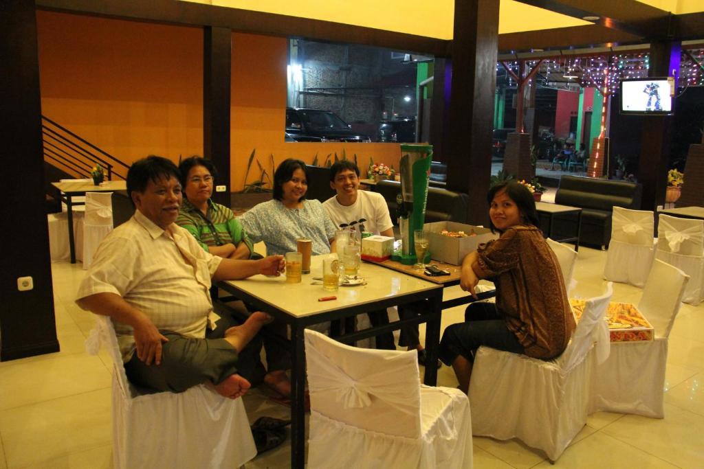 Hotel Sing A Song Pematangsiantar Exterior foto