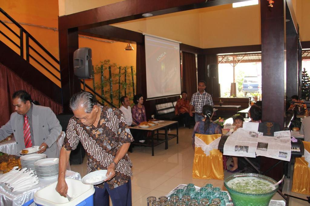 Hotel Sing A Song Pematangsiantar Exterior foto